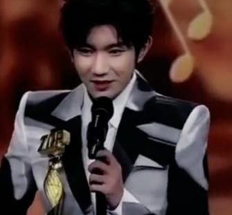 王源文章登上语文教学通讯