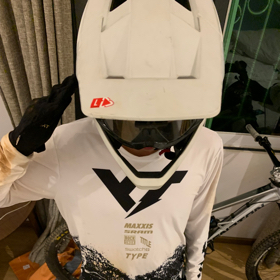 小小的粉丝交流群🐯🐯🐯 群聊头像