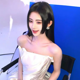 鞠婧祎 群聊头像