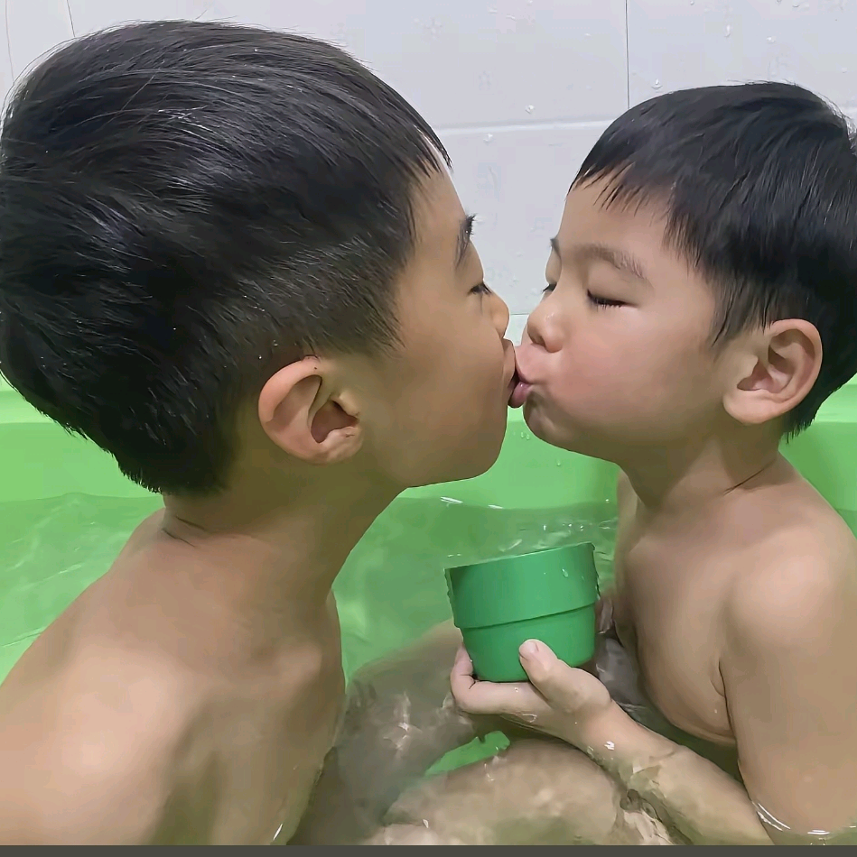 男🪣无间（端游） 群聊头像