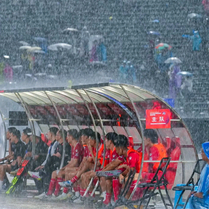 风里雨里 群聊头像