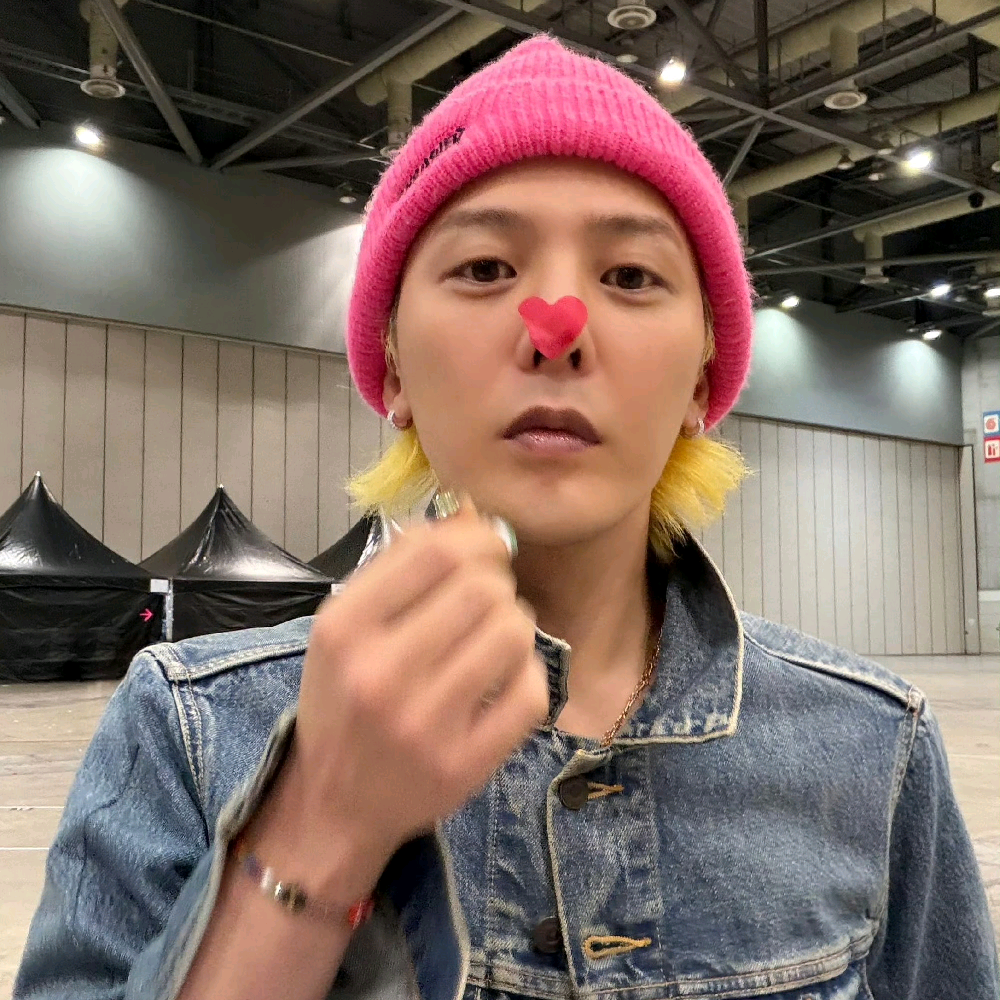 BIGBANG👑FAM🌼粉丝群1️⃣ 群聊头像