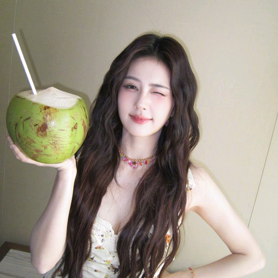 鹿茸群 群聊头像