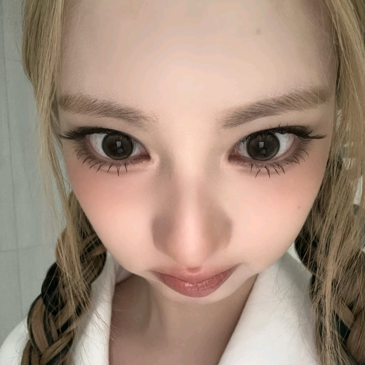 谢佳轩baby素材群 群聊头像