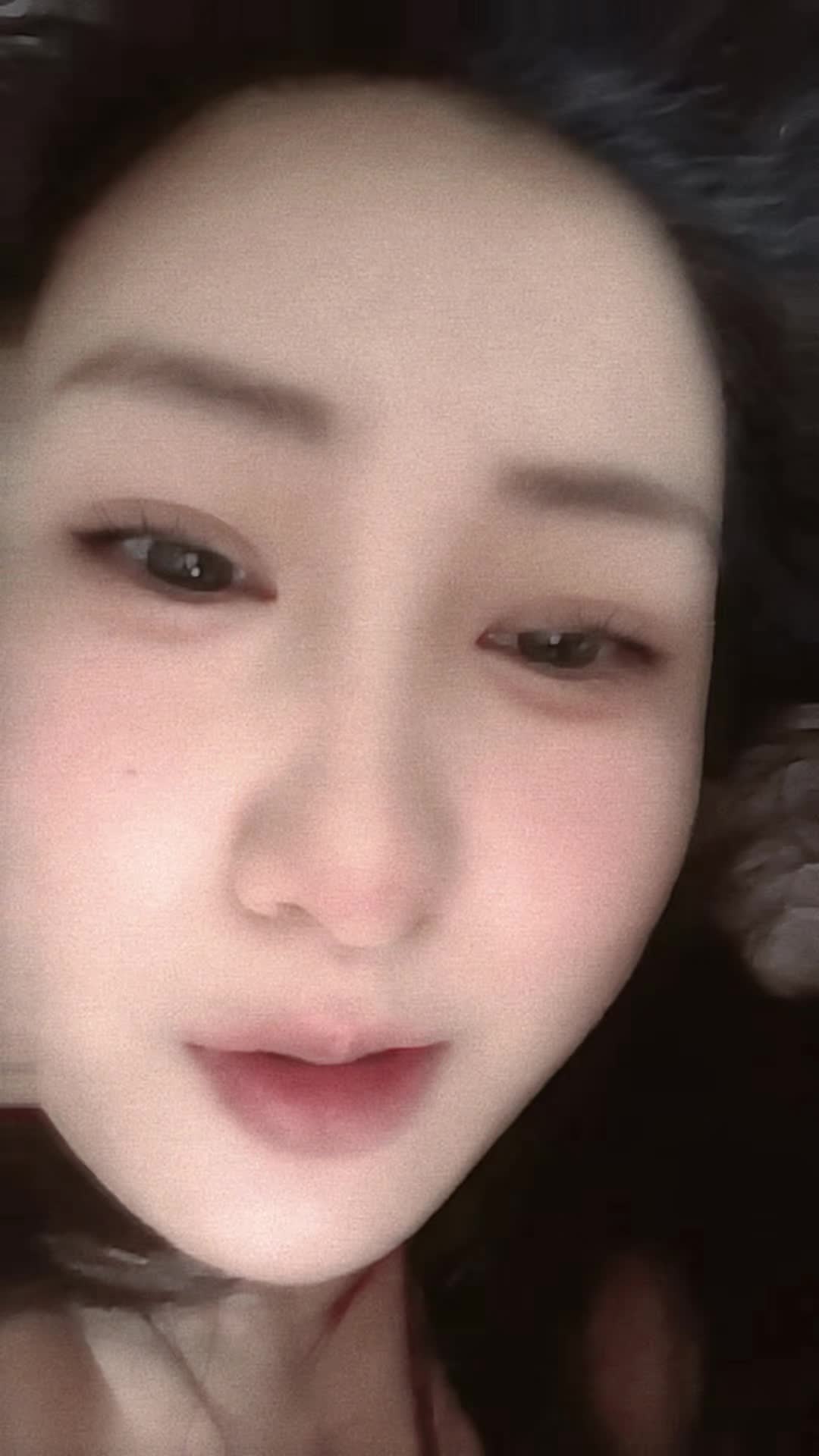 买股要看大盘，毕竟覆巢之下无完卵。 #付海棠#重仓猛干#浮盈加仓一把亏光#频繁交易#技术分析-2345少年版，绿色安全的青少年上网导航