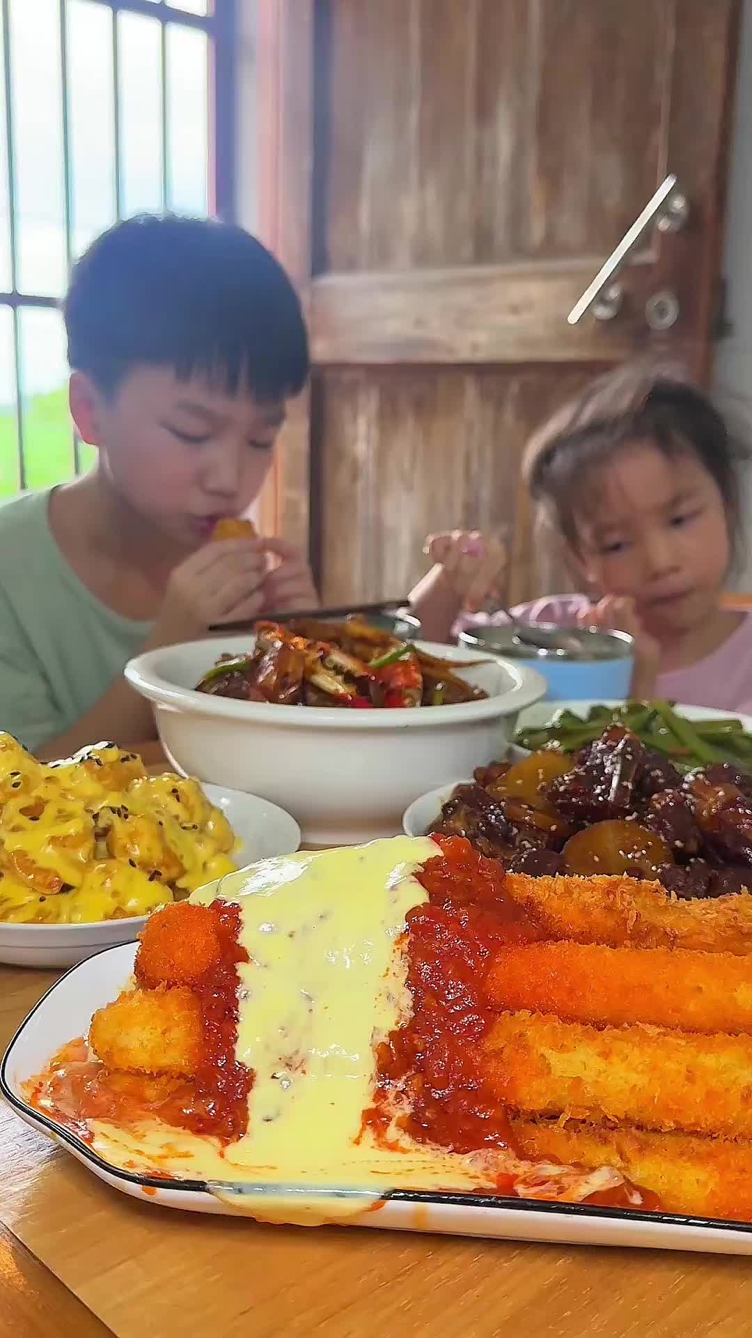 这桌菜哪个小孩能顶得住
