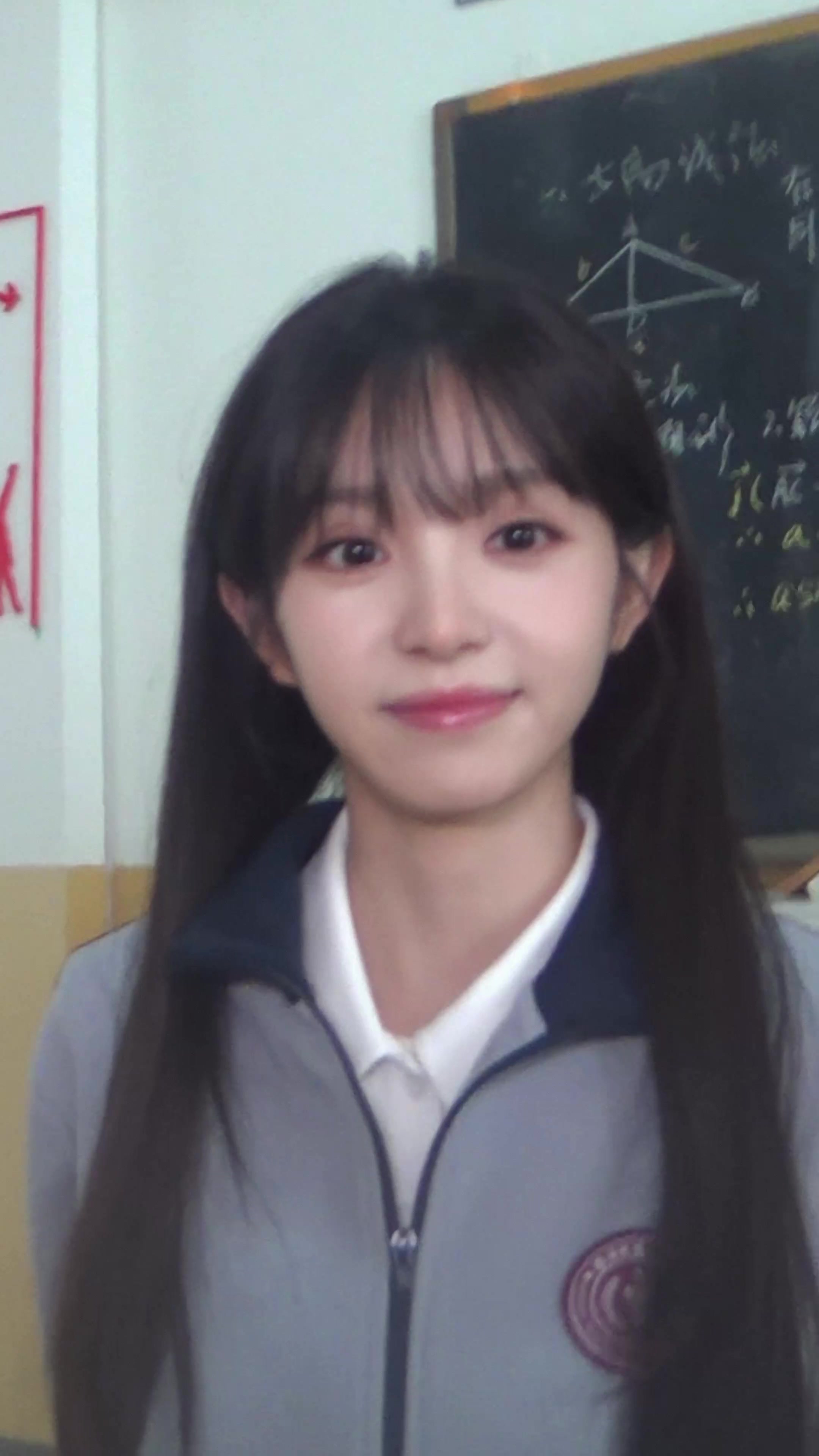 天才女友开播